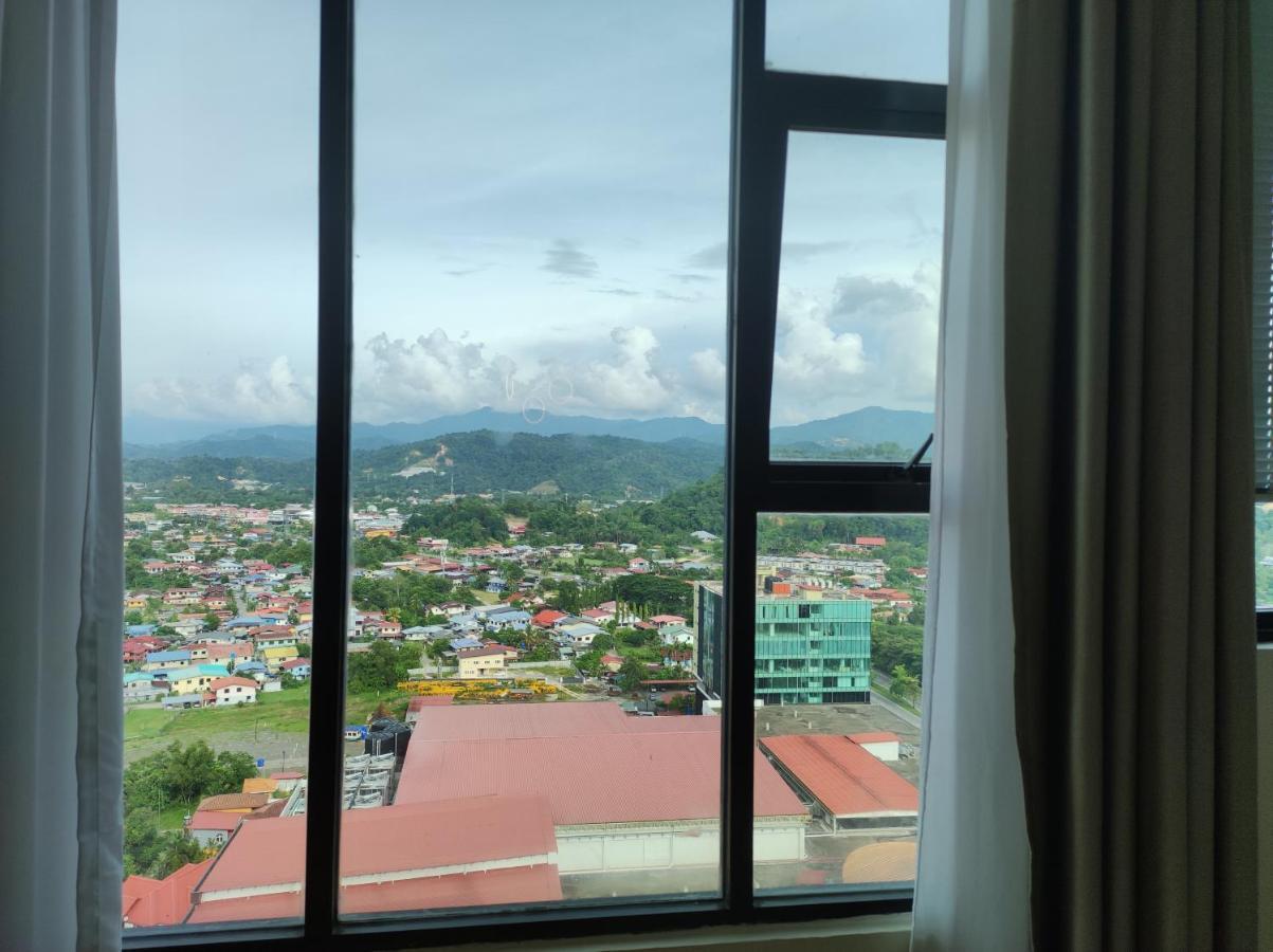 Thirteen Residence Tr06 @ Itcc Manhattan Suites Kota Kinabalu Buitenkant foto